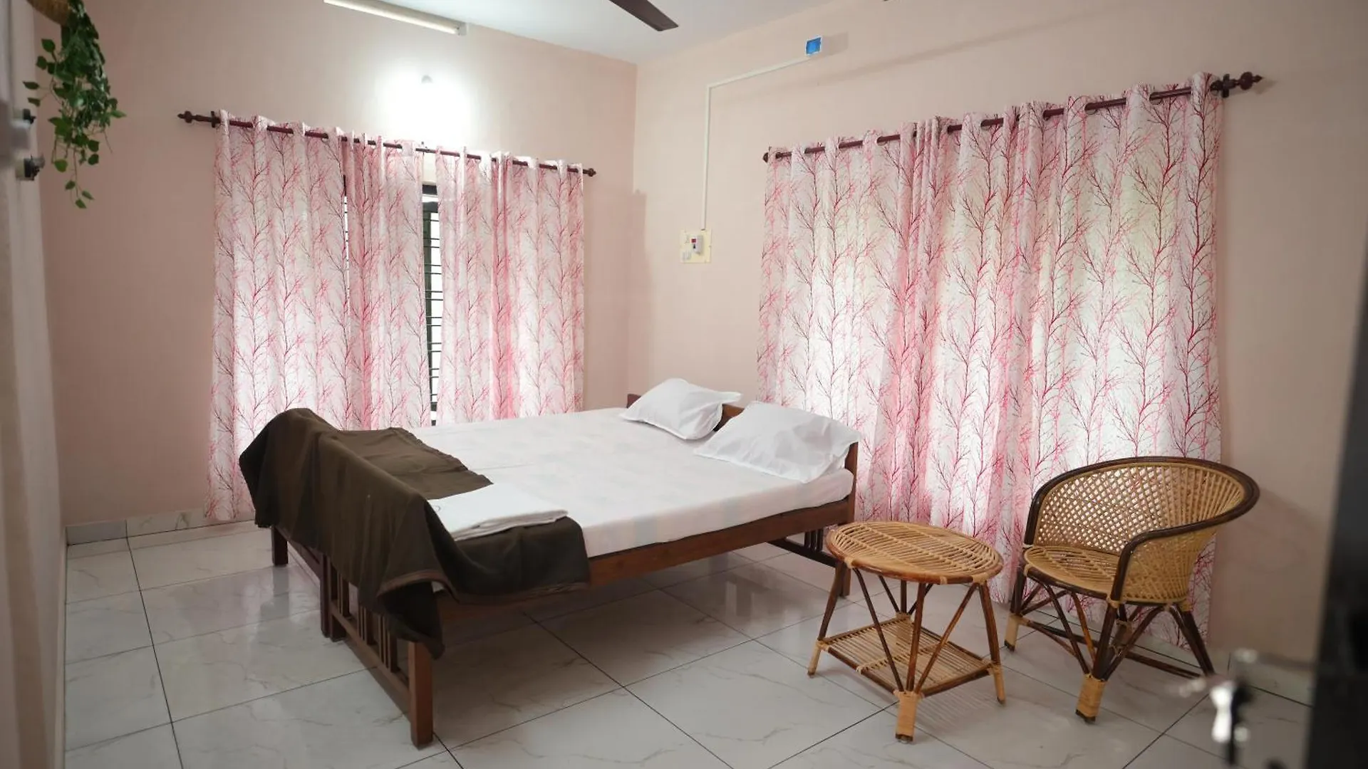 Inara Varkala Apartment Homestay